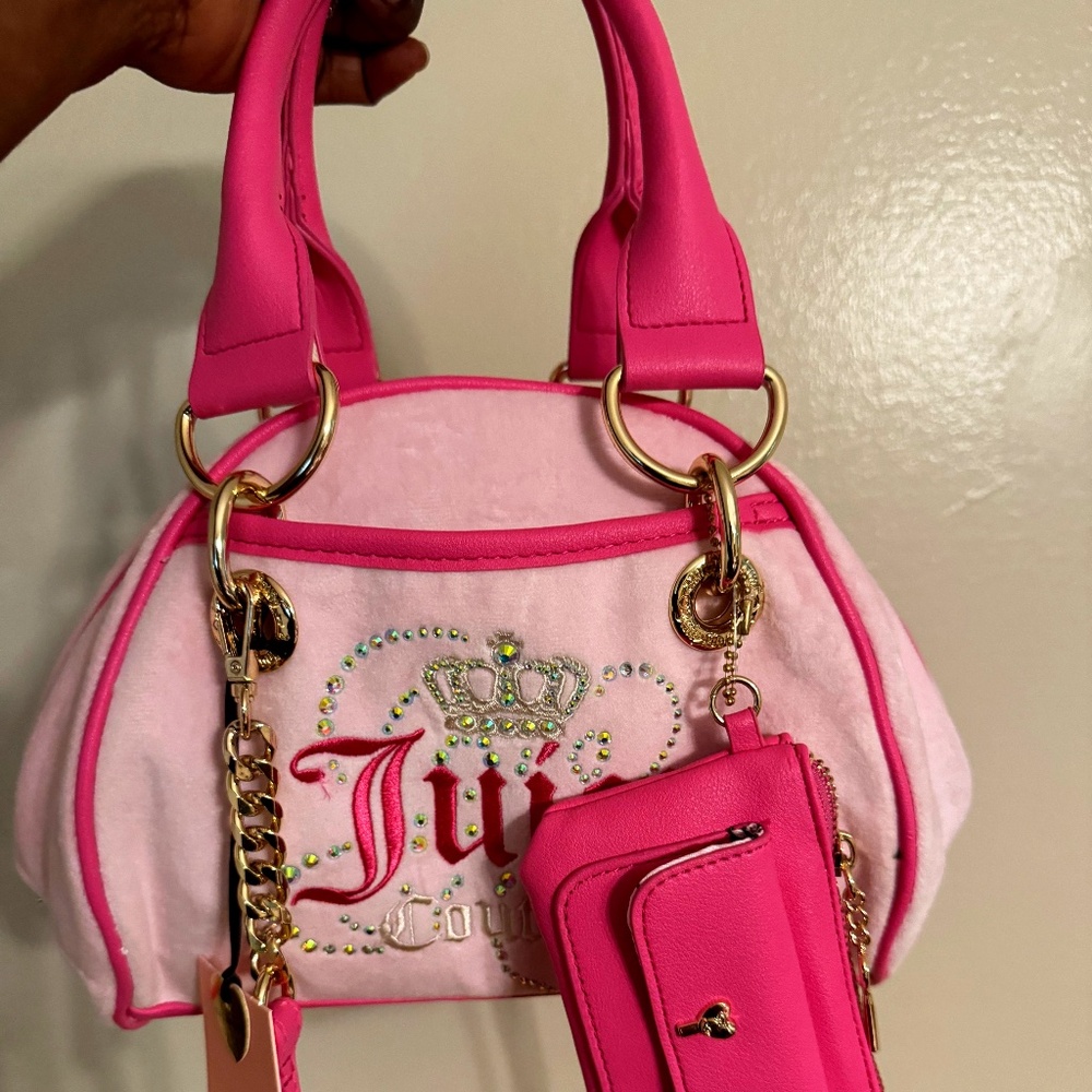 NWT Juicy Couture Dreamy Juicy Satchel Bag in Light Pink/Pink